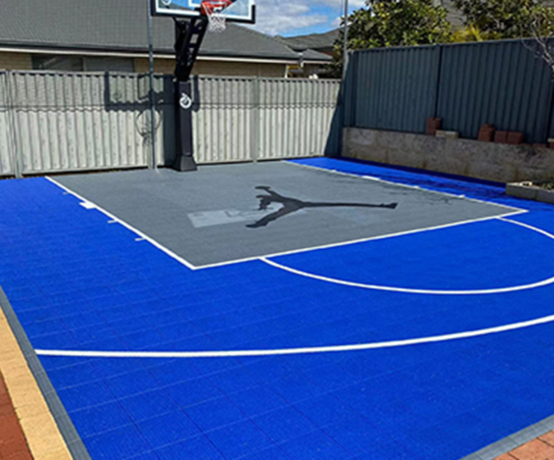 Backyard Court-KC02