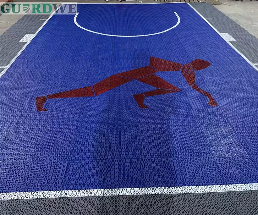 COMFY COURT（CC04）